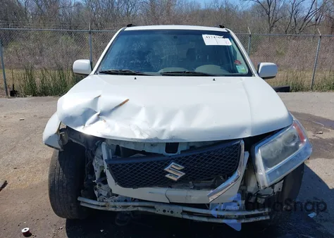 2007 Suzuki Grand Vitara Luxury from USA, damaged, VIN JS3TE947974202303